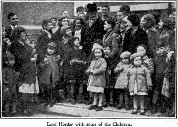 19361120 Lord Horder and some of the children